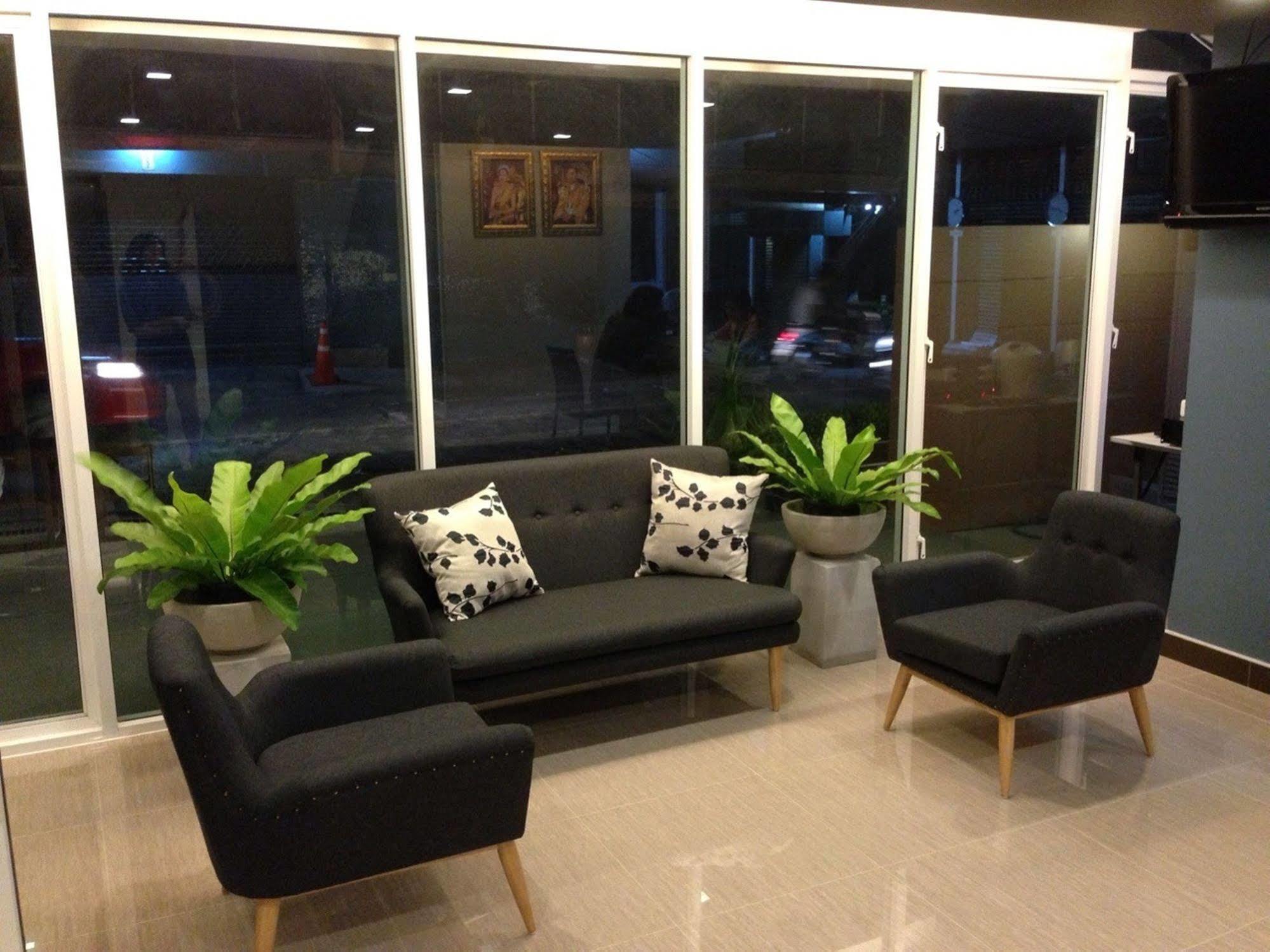 The Aim Sathorn Hotel Bangkok Exterior photo