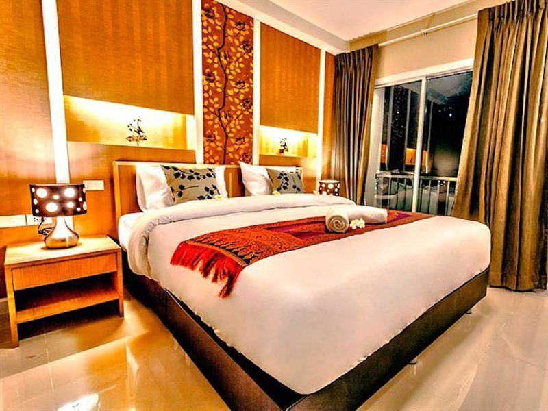 The Aim Sathorn Hotel Bangkok Exterior photo